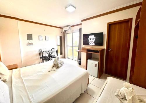 Resort Golden Dolphin Grand Hotel Piscinas Quentinhas 24 horas in Vila Franca