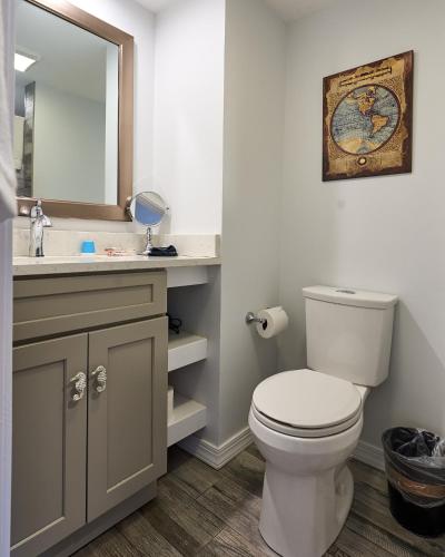 Scranton Seahorse Inn - image 8