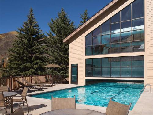 Marriott's StreamSide - Douglas 1BR Loft Apartrment with Resort Access, Vail