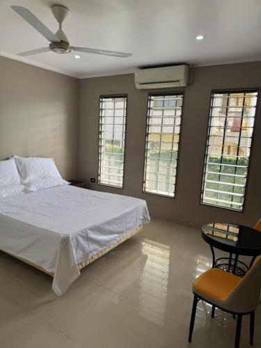 Beverly Hills-3 Bedroom House, Nadi (fotografie 11)