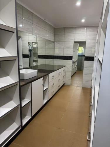 Beverly Hills-3 Bedroom House, Nadi (fotografie 9)