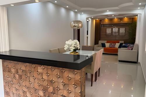 Létesítmények, Espaçosa casa próxima ao Centro (Espacosa casa proxima ao Centro) near Romeu Zema repülőtér