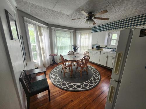 The White Birch Inn