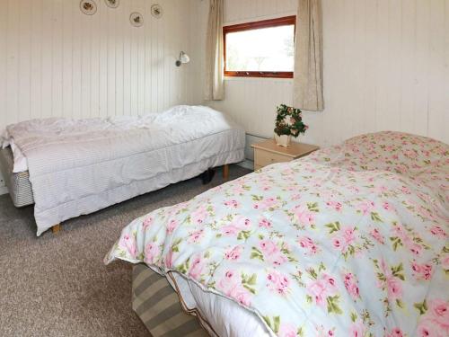 Vista, 6 person holiday home in Storvorde-By Traum in Egense