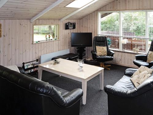 Comoditats, 6 person holiday home in Storvorde-By Traum in Egense
