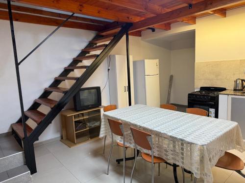 Soles del Boulevard in Arguello