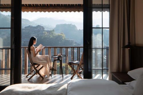 Seven Letters Zhanyue Hotel Xijiang Qianhu Miao Village