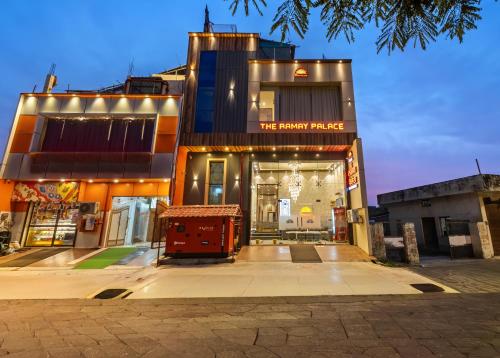 Hotel Ramay Palace – Ayodhya, VA