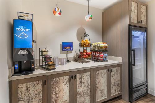 Best Western Rose Garden Inn - image 7