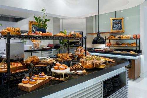Radisson Blu Hotel Kuwait - image 3