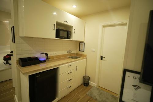 modern studio- 7 min from aswan station in 센터 주변