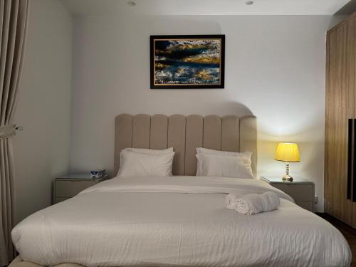 Chic Studio in Penta Square Near LUMS & Airport, Lahore (photo 4)