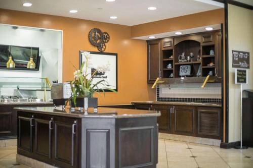 Hilton Garden Inn Lakeland – Lakeland, FL