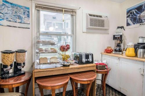 Rodeway Inn Rutland - Killington – Rutland, VT