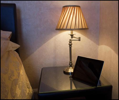 Lakeview Guest House - image 12