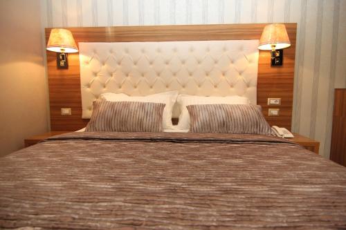 Hotel Boutique Restaurant Gloria, Tirana (foto 11)