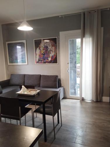 Holiday home with garden for 4 5 people, Bergamo (fotografie 5)