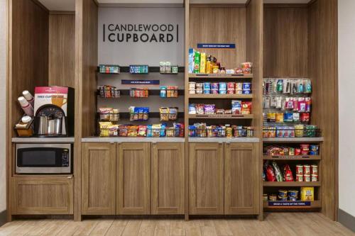 Candlewood Suites Springfield By IHG – Springfield, IL