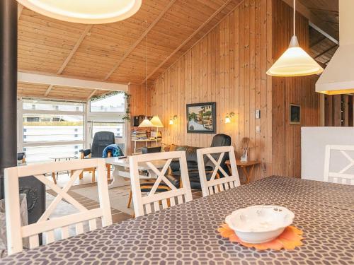 8 person holiday home in Hals-By Traum in Hals