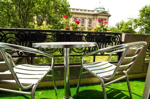 Apartments Legacy - image 11