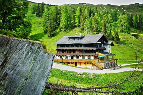 . Hotel Alpen Arnika