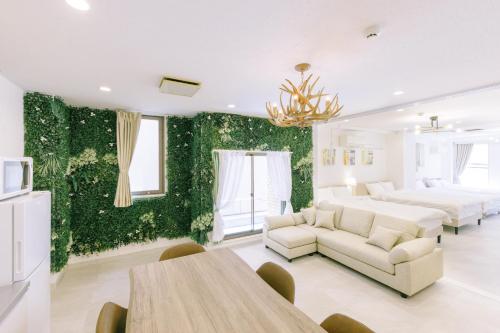 8min walk from Shibuya Sta, Токио (фото 9)