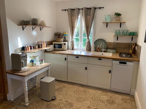 espace détente de rivière (espace detente de riviere) in Longpre-Les-Corps-Saints