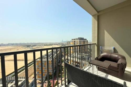 Amazing 2BR Peaceful Views in Midtown Near Sports City, Dubái (foto 8)