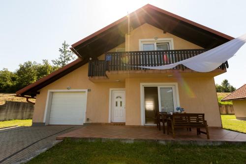  Holiday home Zulejka, Pension in Ogulin