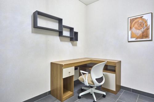 STAY BY LATINEM Luxury 1BR and Study Holiday Home CC 2808 Near Downtown, Dubái (foto 10)