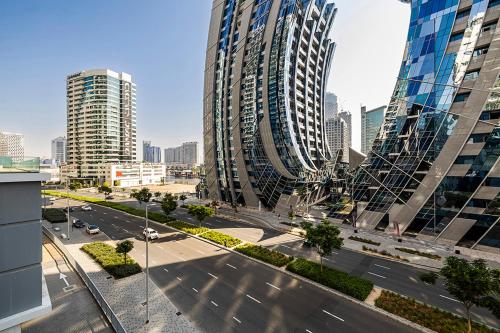 Stylish Studio With Pool View Mins to Dubai Mall, Dubai (foto 6)