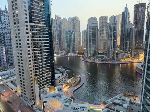 Marina Bliss-Live where Luxury Meets the Sea, Dubaj (zdjęcie 3)