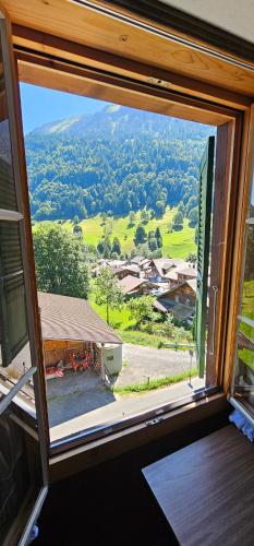 Alphenrose saxeten in Saxeten