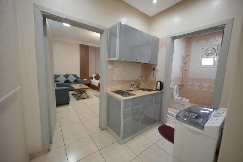 عنبر للوحدات السكنية المفروشة - Amber Hotel in Al Aziziyah