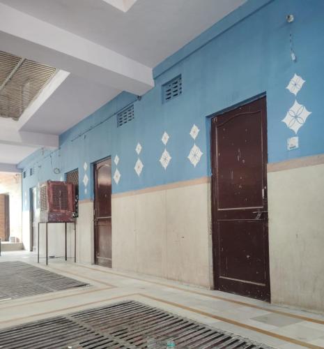 Iconic HOSTEL 1 KM from Railway Station in Jodhpur