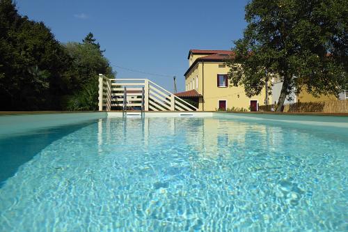 Peldbaseins, Oasi Casamaras In Veneto with Ac in Vigonovo (Padua)