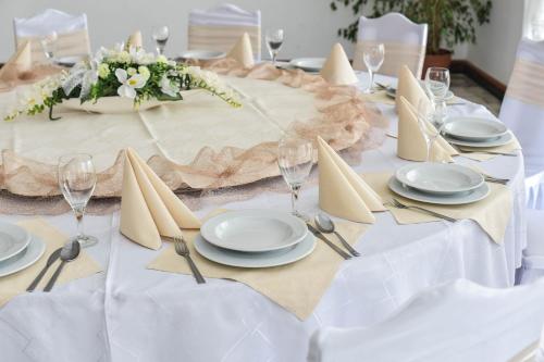 Hotel Kaukaska - image 6