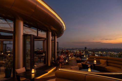 Glow House Sukhumvit 54 - image 14