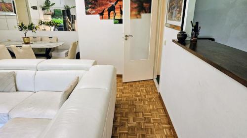 Chambre meublée chez l'habitant a uccle, Bruxelles (photo 8)