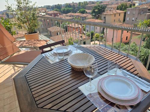 Bellavista panoramic terrace Appartamento con terrazza zona Sant Orsola, Bolonia (foto 2)