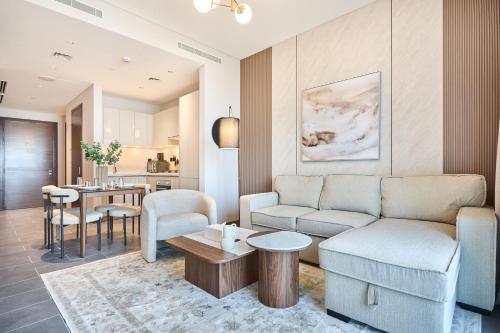 STAY BY LATINEM Luxury 1BR Plus Study Holiday Home CB 2808 Near Downtown, Dubái (foto 3)