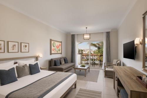 JAZ Casa Del Mar Resort - image 3