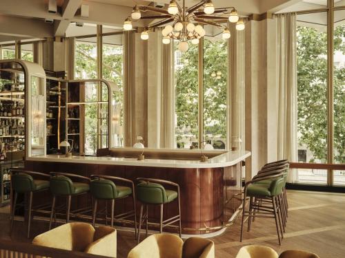 The Chancery Rosewood - image 3