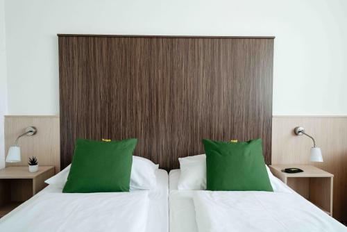 Best Western Smart Hotel - image 14