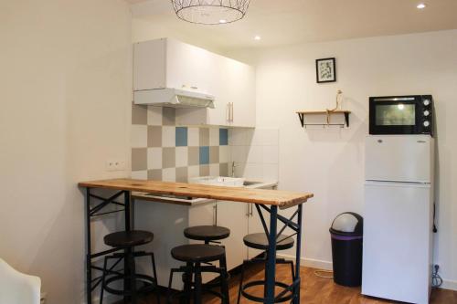 Modern and Cozy Apartment in Aubervilliers in 奧貝維埃