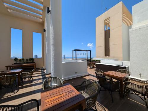 One Bedroom Luxury Apartment at heart of Colombo - image 10