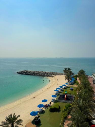 2BR Duplex with Terrace & Courtyard Views Near the Beach, Ras al-Khaimah (foto 5)