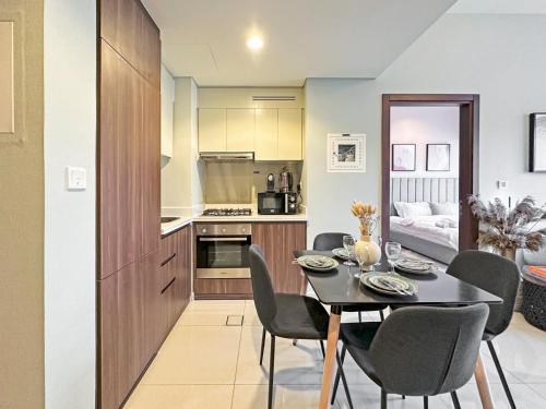 Modern 2-Bedroom Living in Reva Residences, Dubai, Dubai (Foto 8)