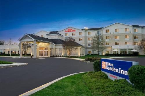 Hilton Garden Inn Dover - main image
