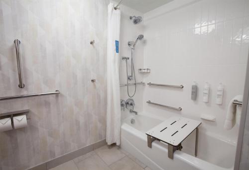 Hampton Inn Salt Lake City-North - image 8